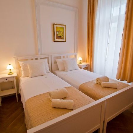 Golden Rooms Bed & Breakfast Trieszt Kültér fotó