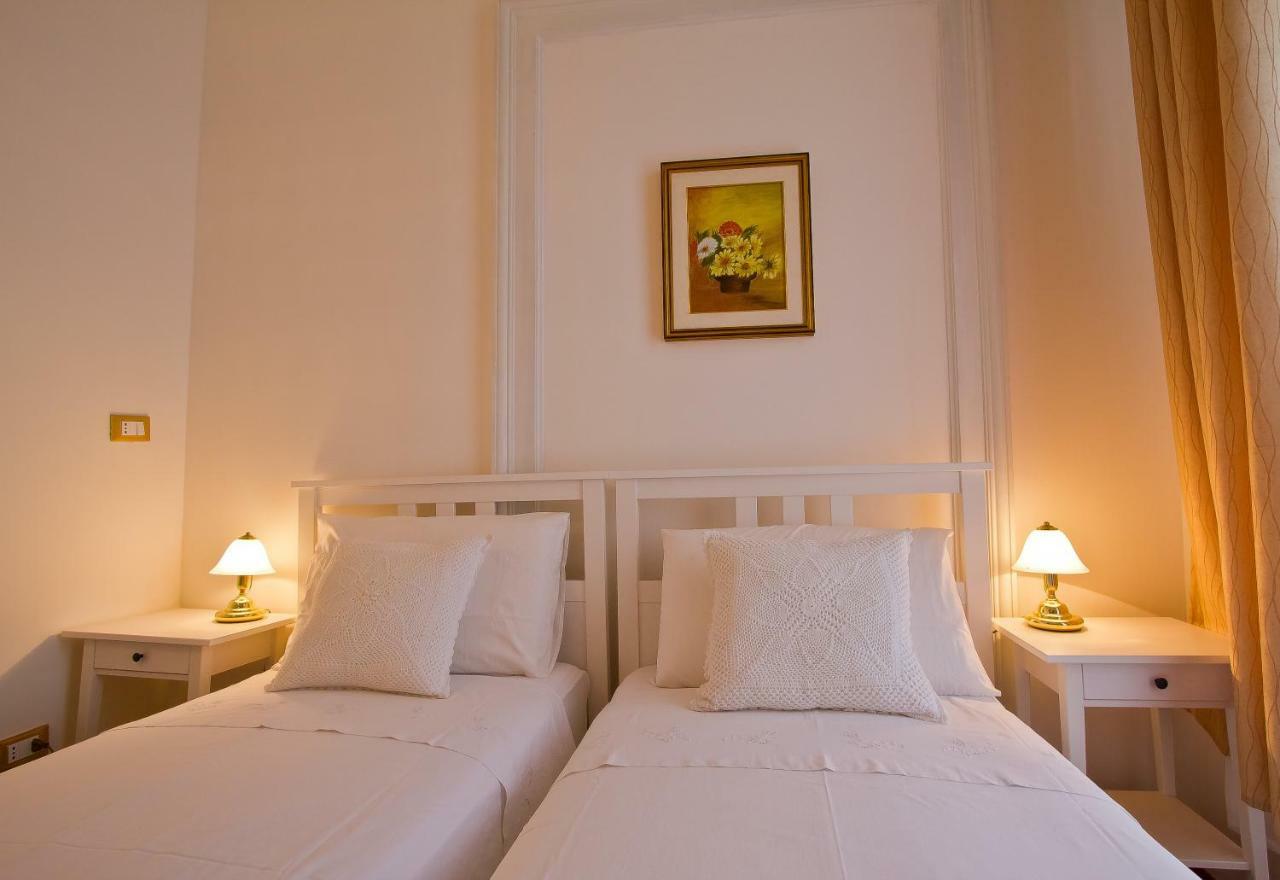 Golden Rooms Bed & Breakfast Trieszt Kültér fotó