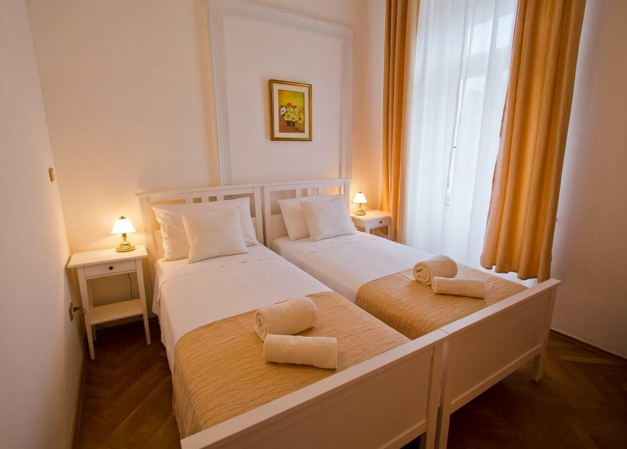 Golden Rooms Bed & Breakfast Trieszt Kültér fotó