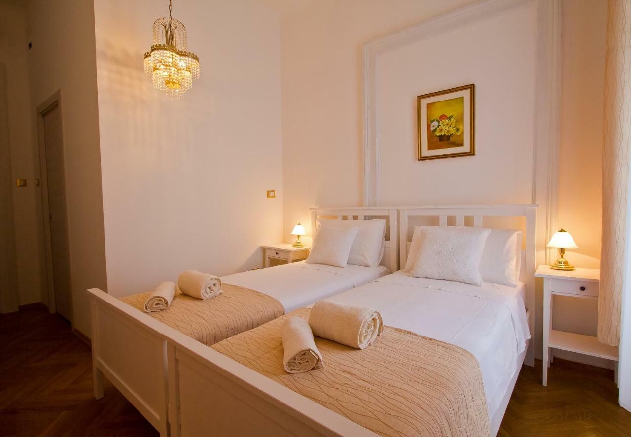 Golden Rooms Bed & Breakfast Trieszt Kültér fotó
